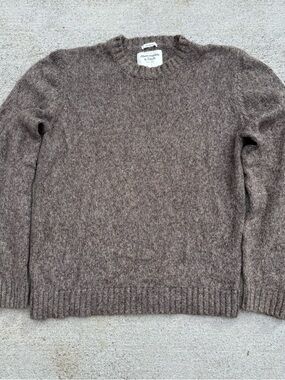 Abercrombie & Fitch Brown Crewneck Sweater
